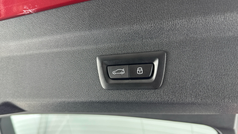 BMW iX2 150kW eDrive20 M Sport 65kWh 5dr Auto [Tech/Pro] Electric Hatchback